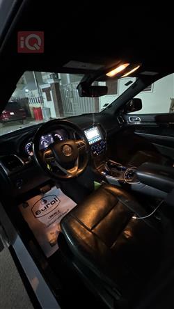 جيب جراند شيروكي